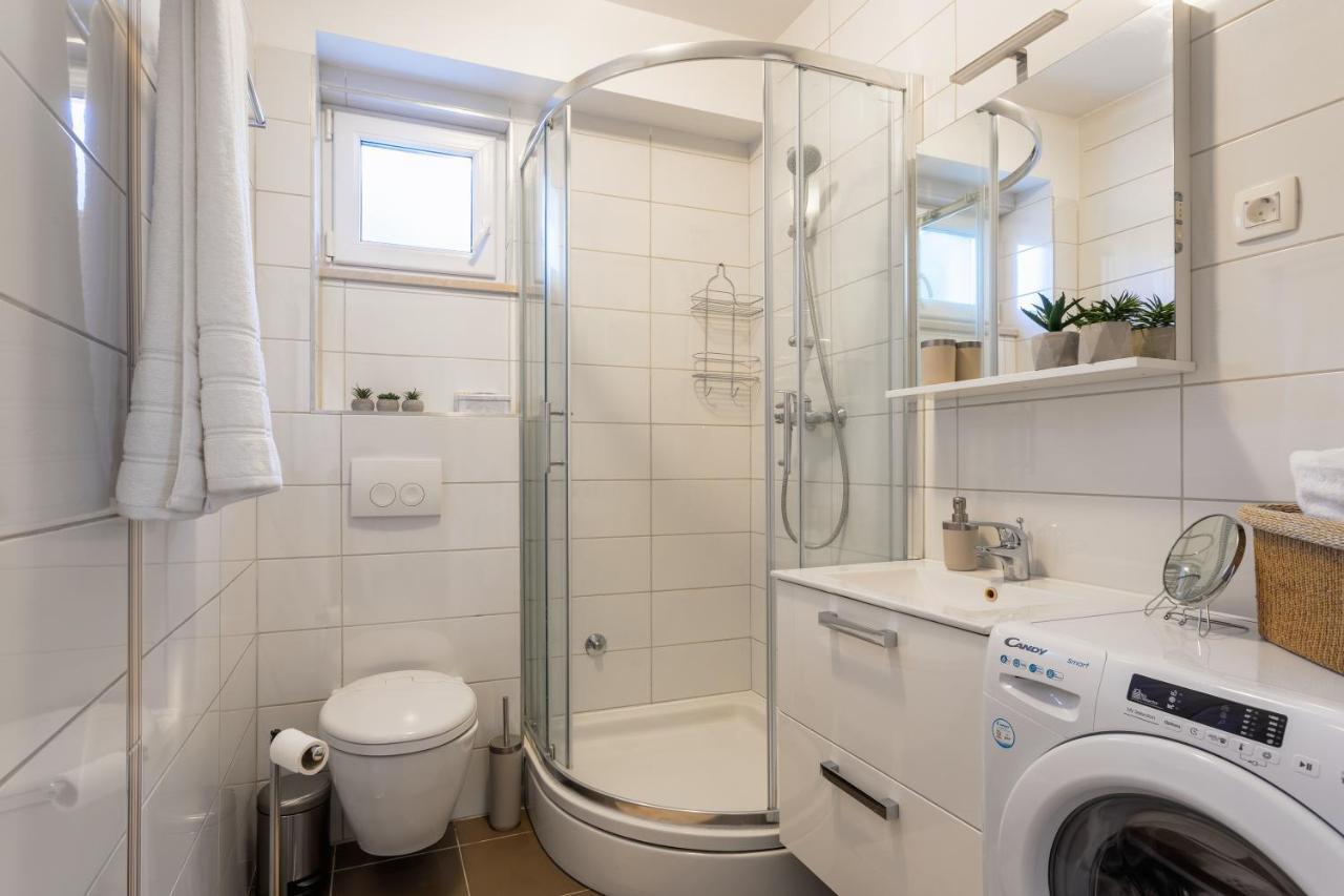 Apartman Olive Supetar Exterior photo